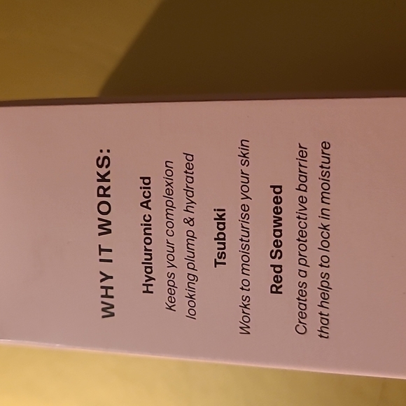 Glossybox 3 in 1 moisturiser - Picture 2 of 4